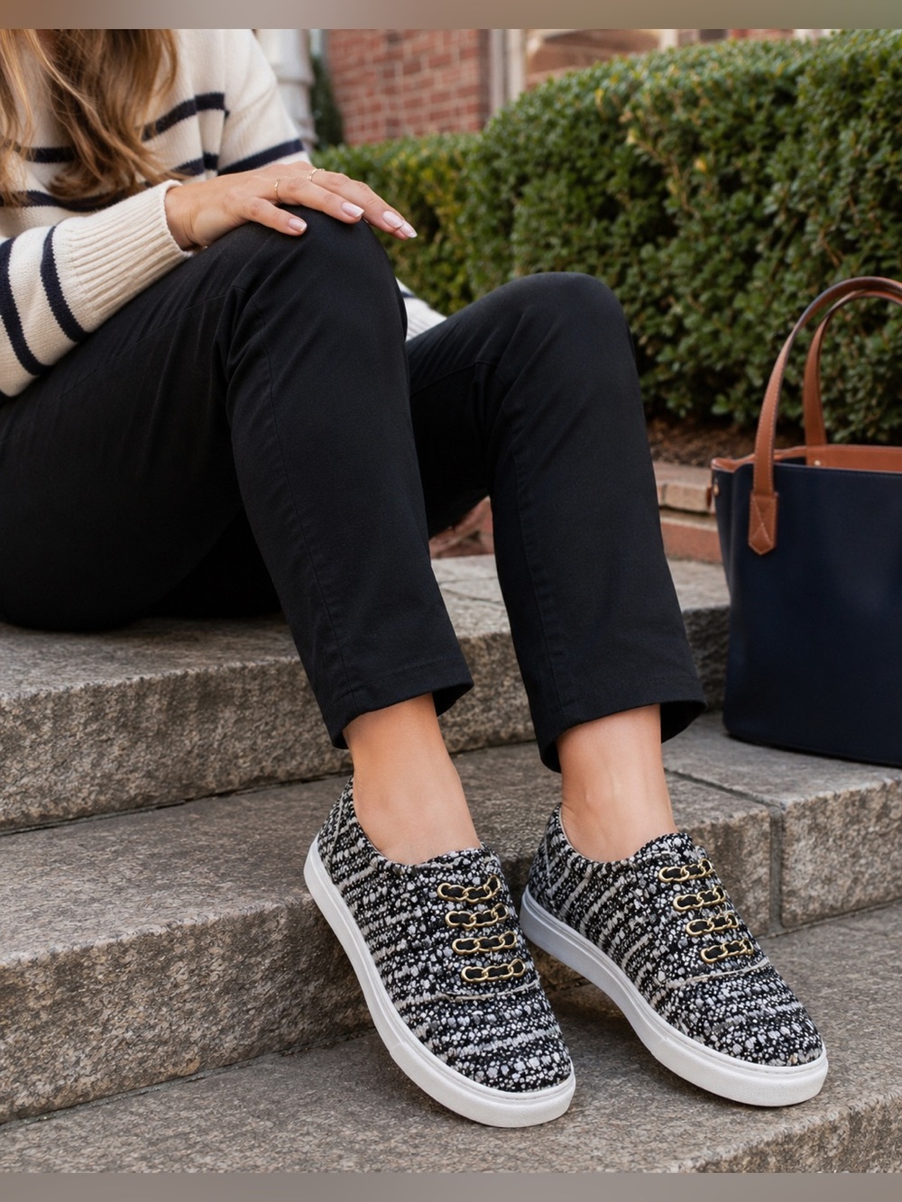 Cecelia New York Randi Pearl Black & White Tweed Slip-On Oxford Sneakers Sz 6.5